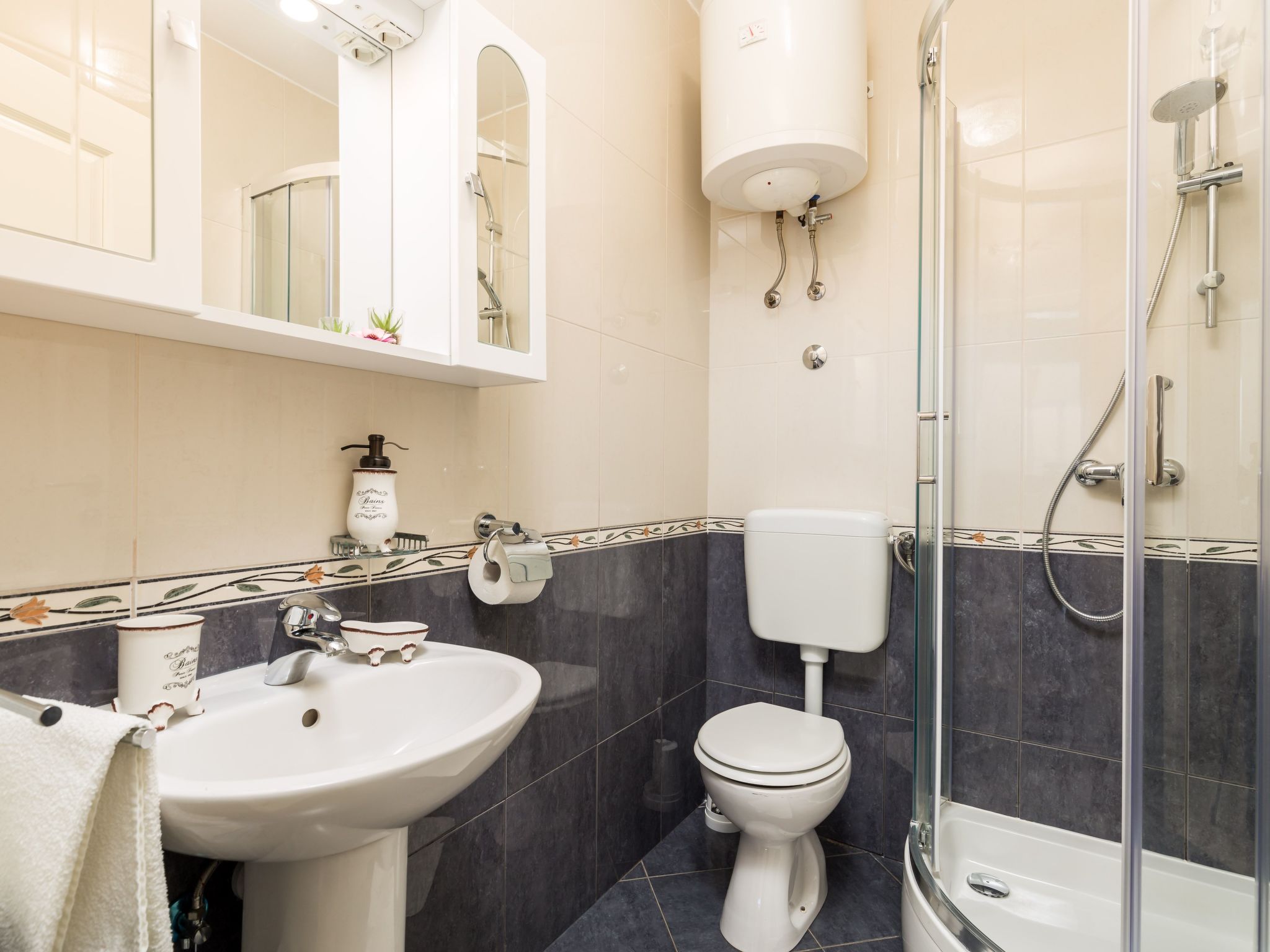 Moderne Wohnung im Erdgeschoss-Dedans