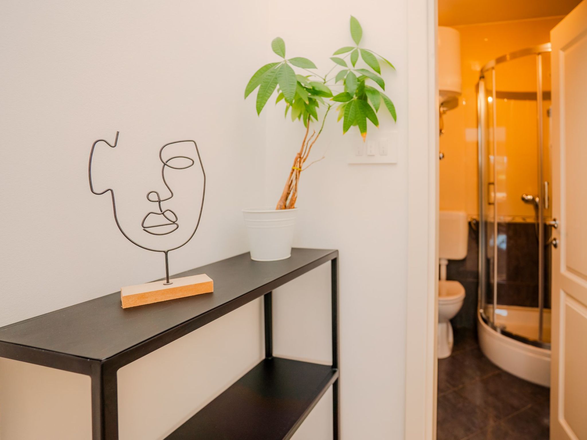 Moderne Wohnung im Erdgeschoss-Dedans