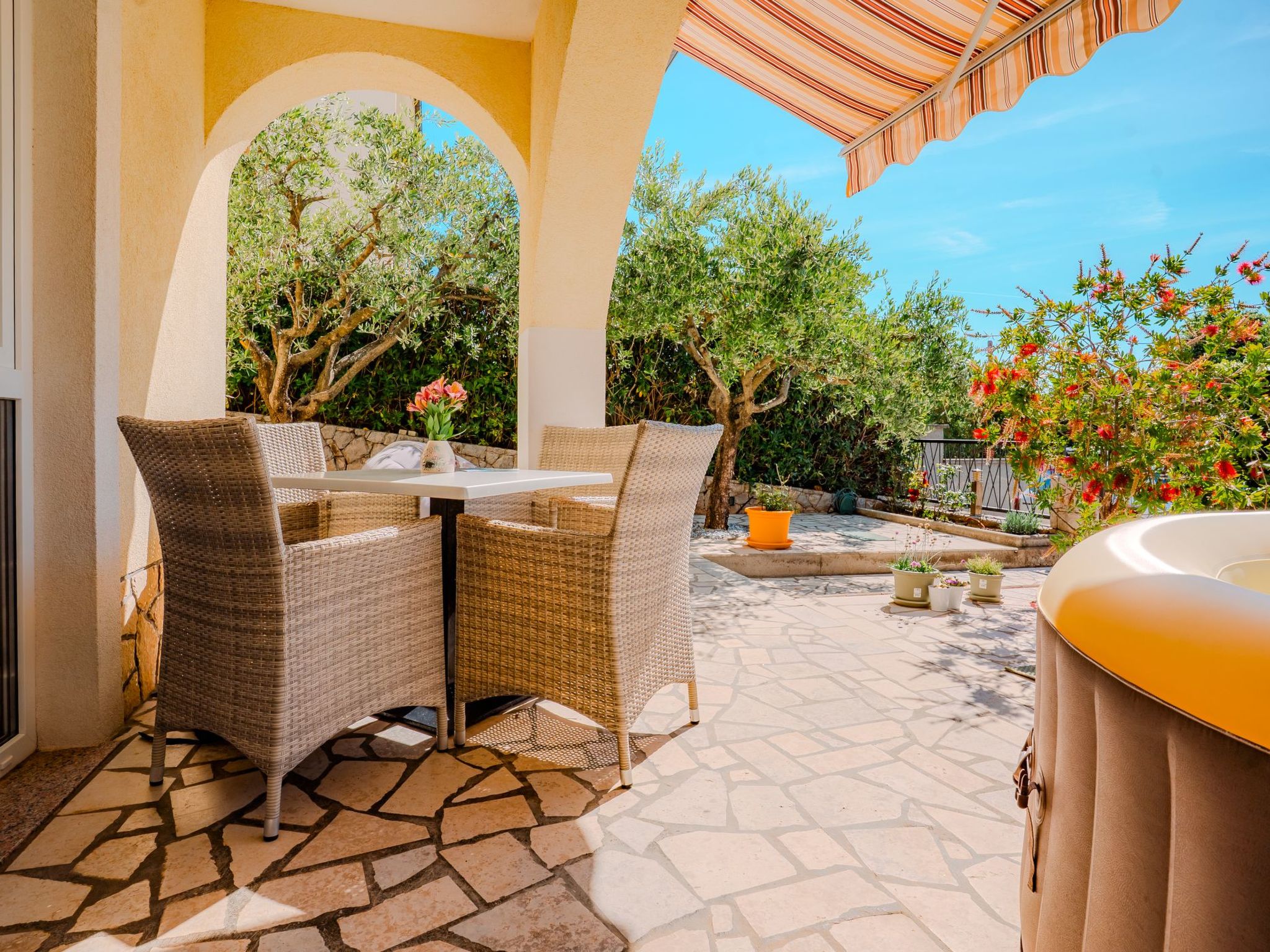 Moderne Wohnung im Erdgeschoss-Dedans