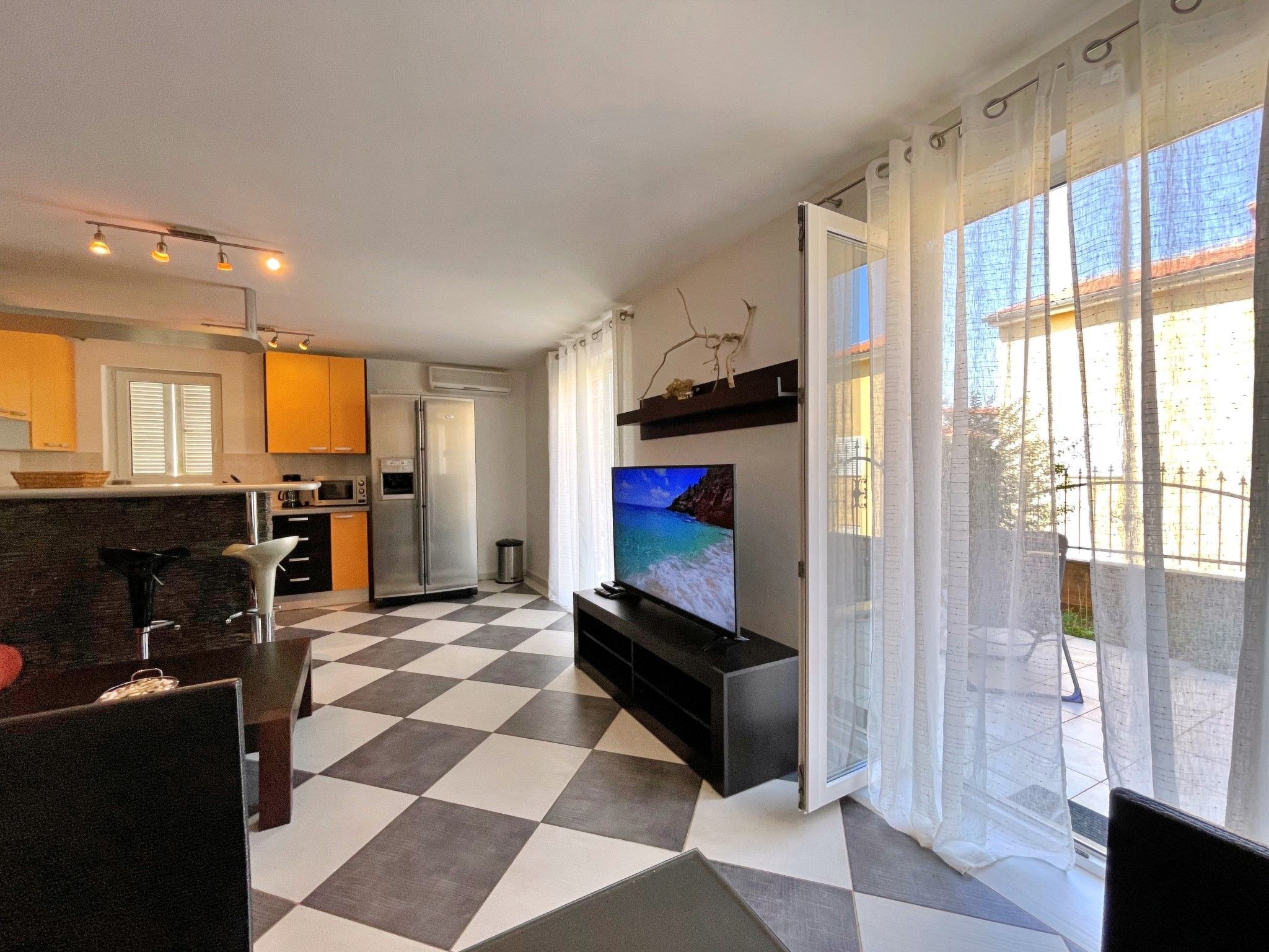 Apartment Sally - Image-tags.info