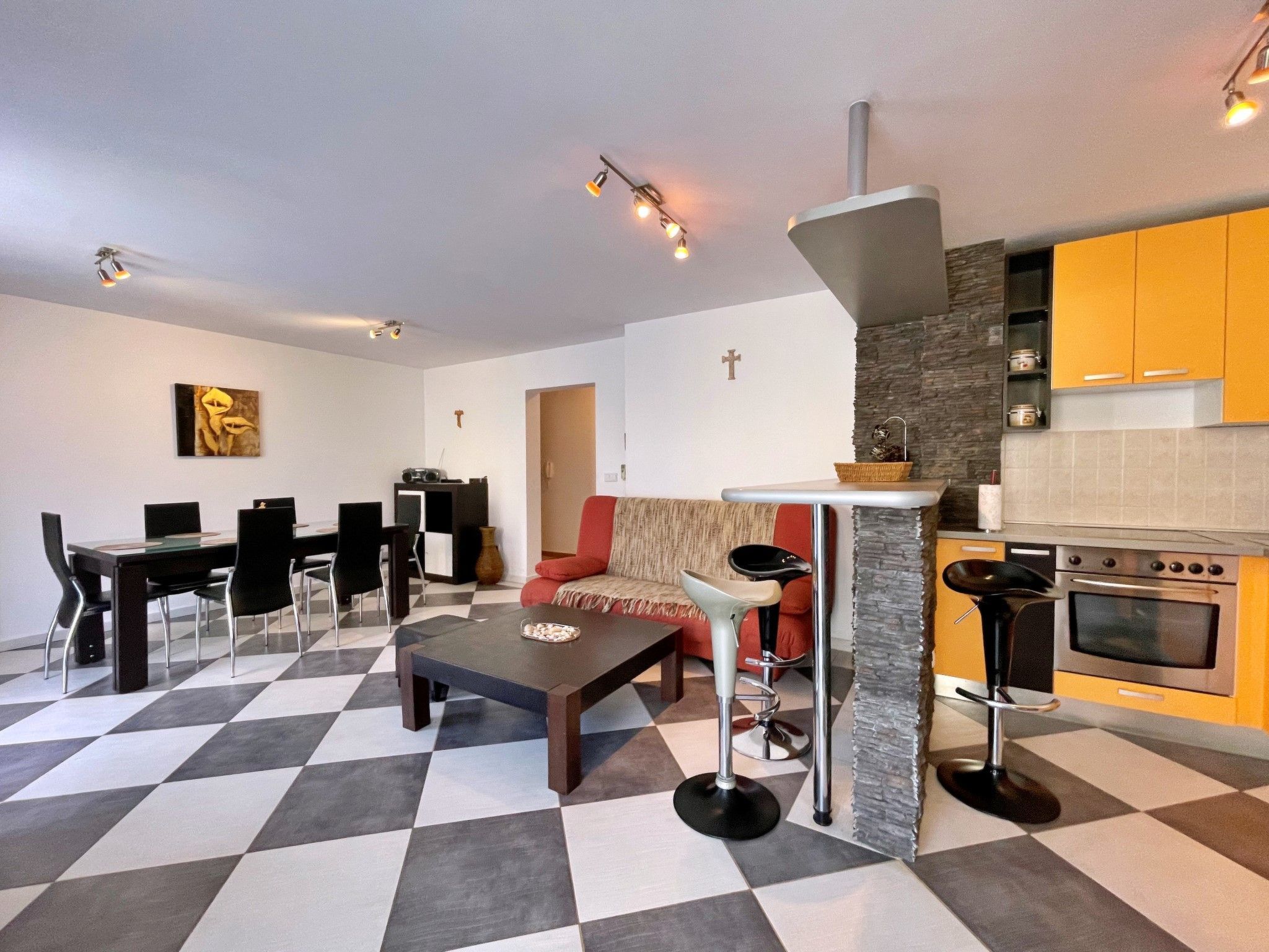 Apartment Sally - Image-tags.info