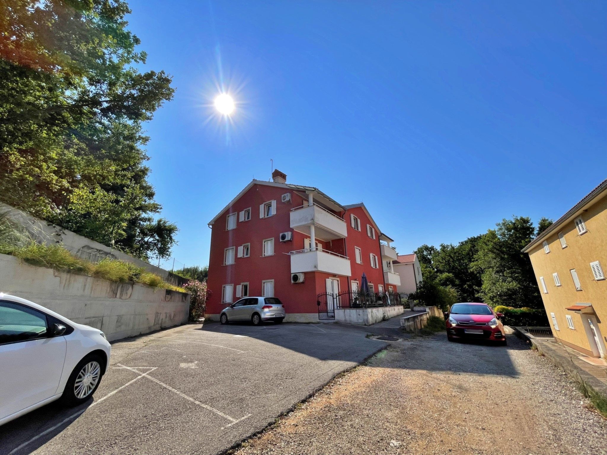 Apartment Sally - Image-tags.info