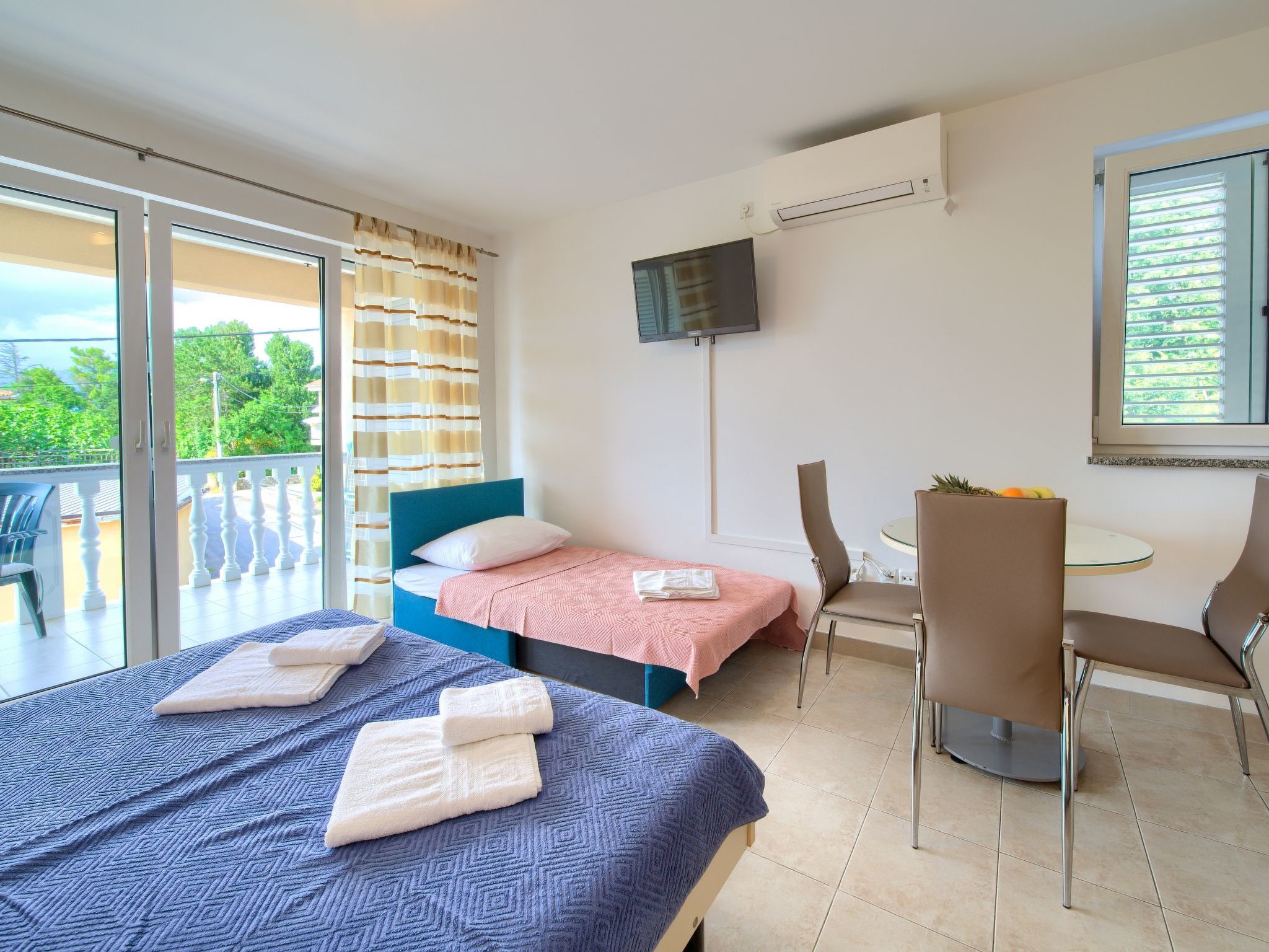 Studio-Apartment A4 im ersten Stock-Image-tags.info