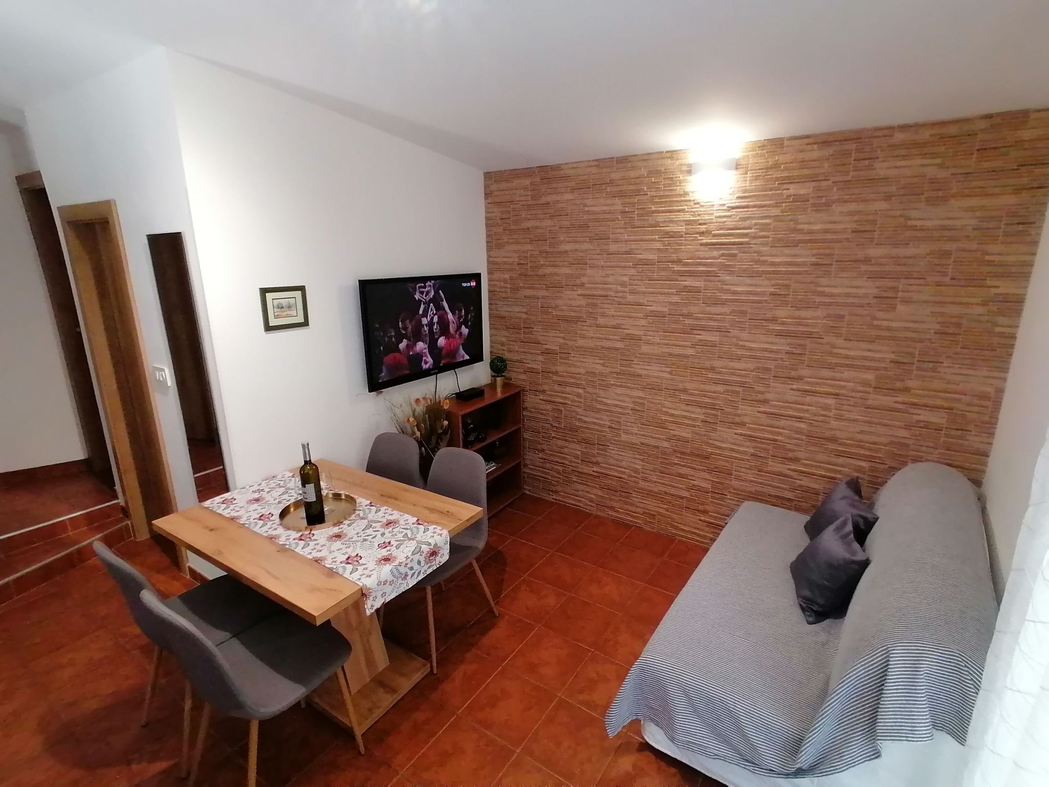 Strandnahes kleines Ferienhaus mit Terrasse-Image-tags.info