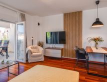 Appartement met gedeeld zwembad op 450m van zee in Šilo, Krk - thumbnail 4