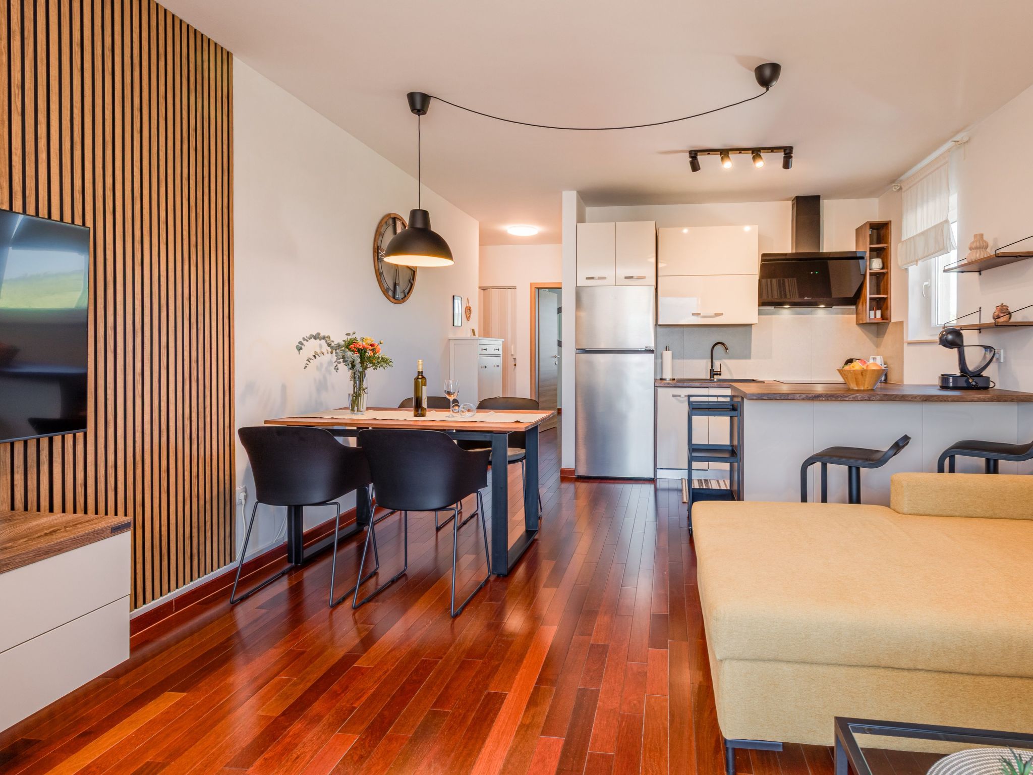 Wohnung mit Gemeinschaftspool-Image-tags.info