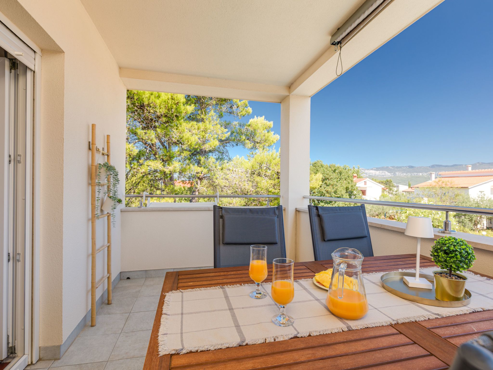 Wohnung mit Gemeinschaftspool-Image-tags.info