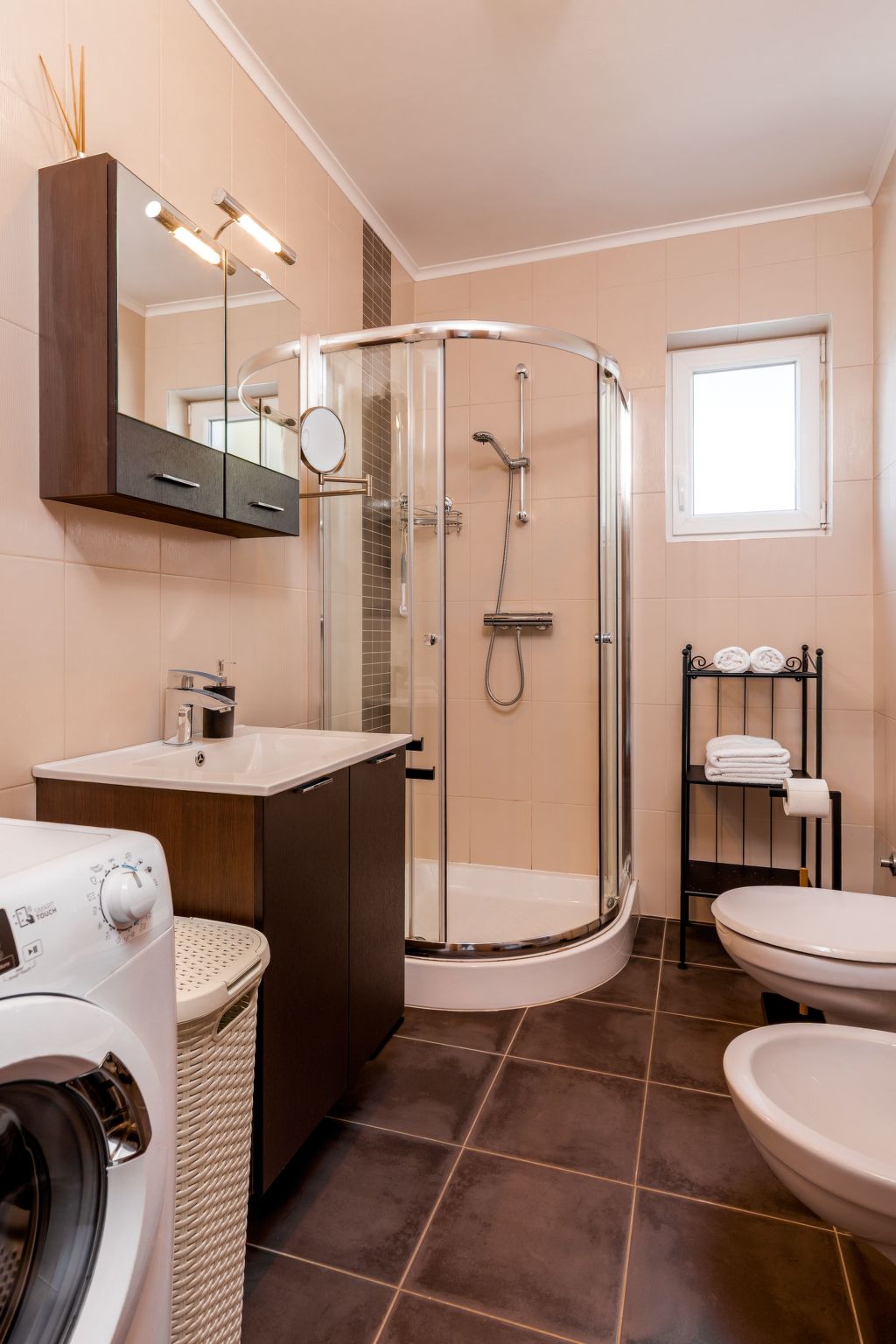 Wohnung mit Gemeinschaftspool-Image-tags.info