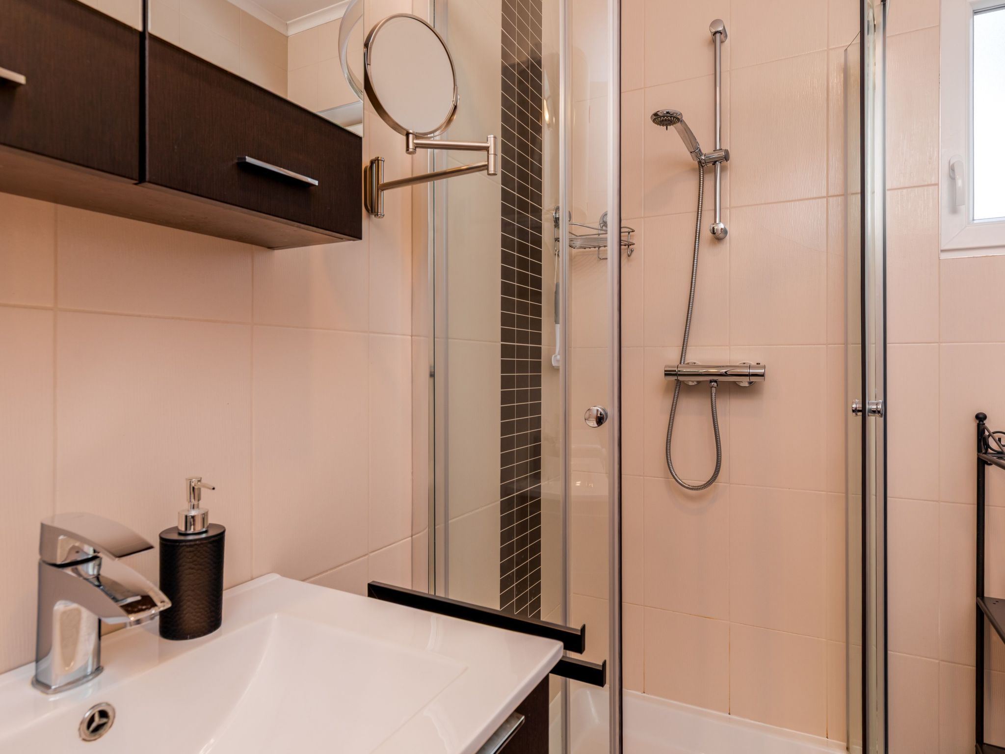 Wohnung mit Gemeinschaftspool-Image-tags.info