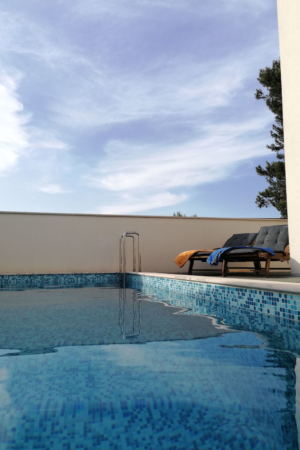 Wohnung mit Gemeinschaftspool-Image-tags.info