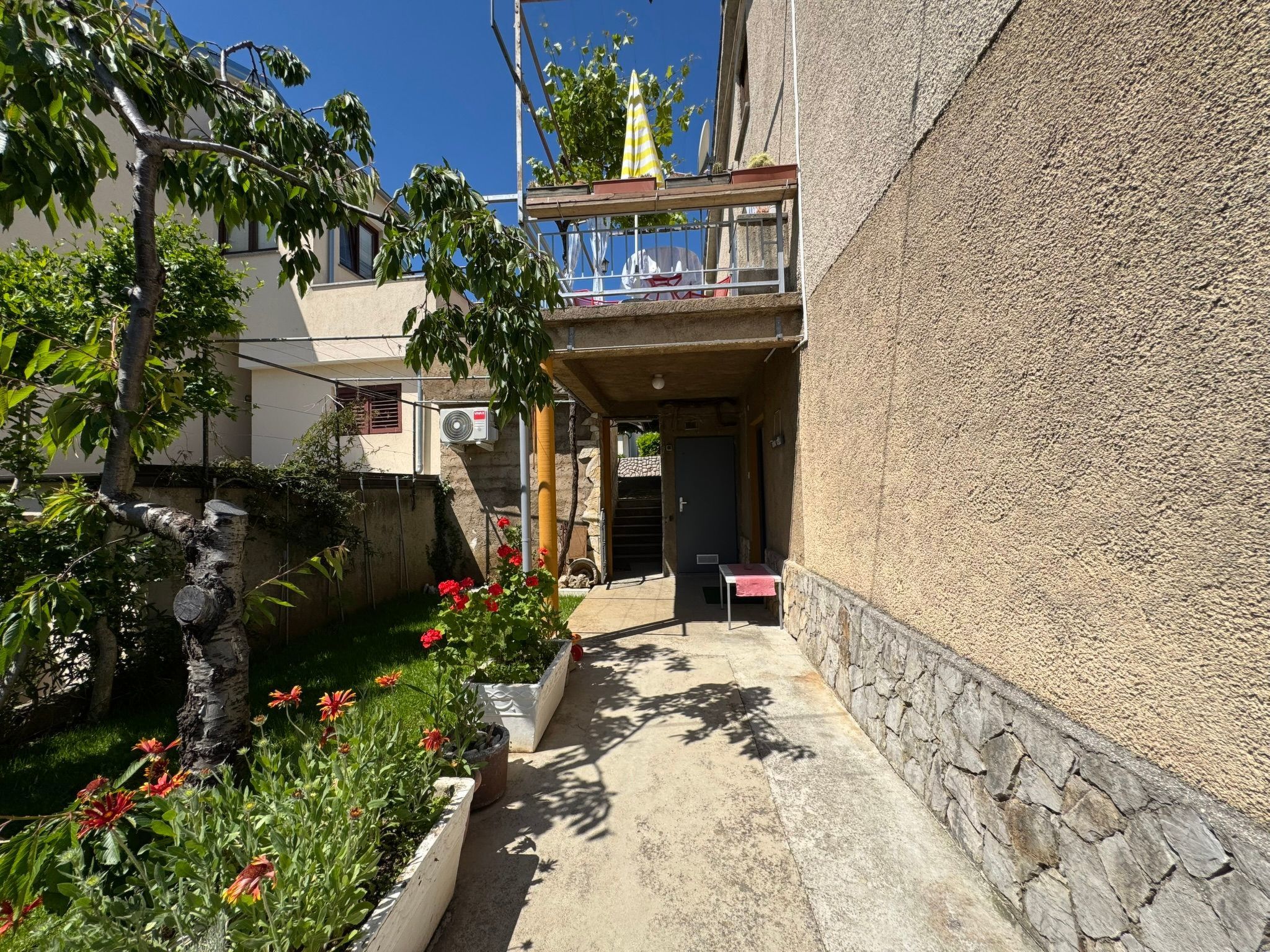 Apartment Andjelka-Binnen