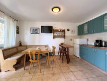 Vrijstaand appartement Zlatica vlakbij zee in Šilo, Krk - thumbnail 5