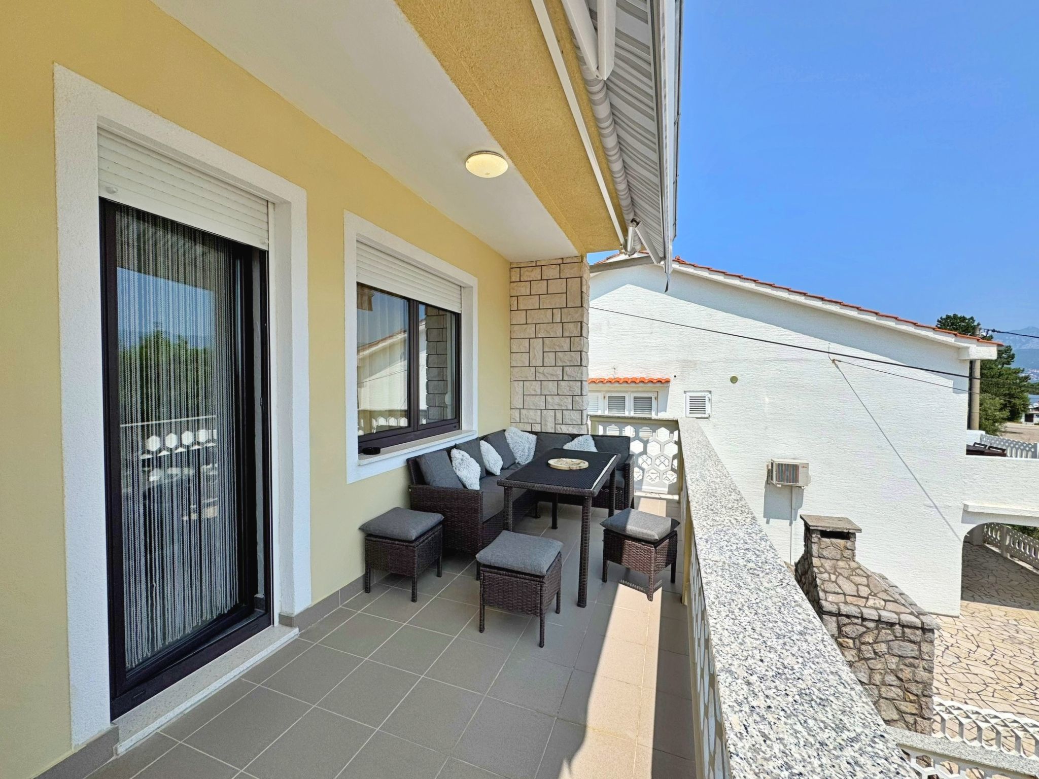 Apartment Rozi-Binnen