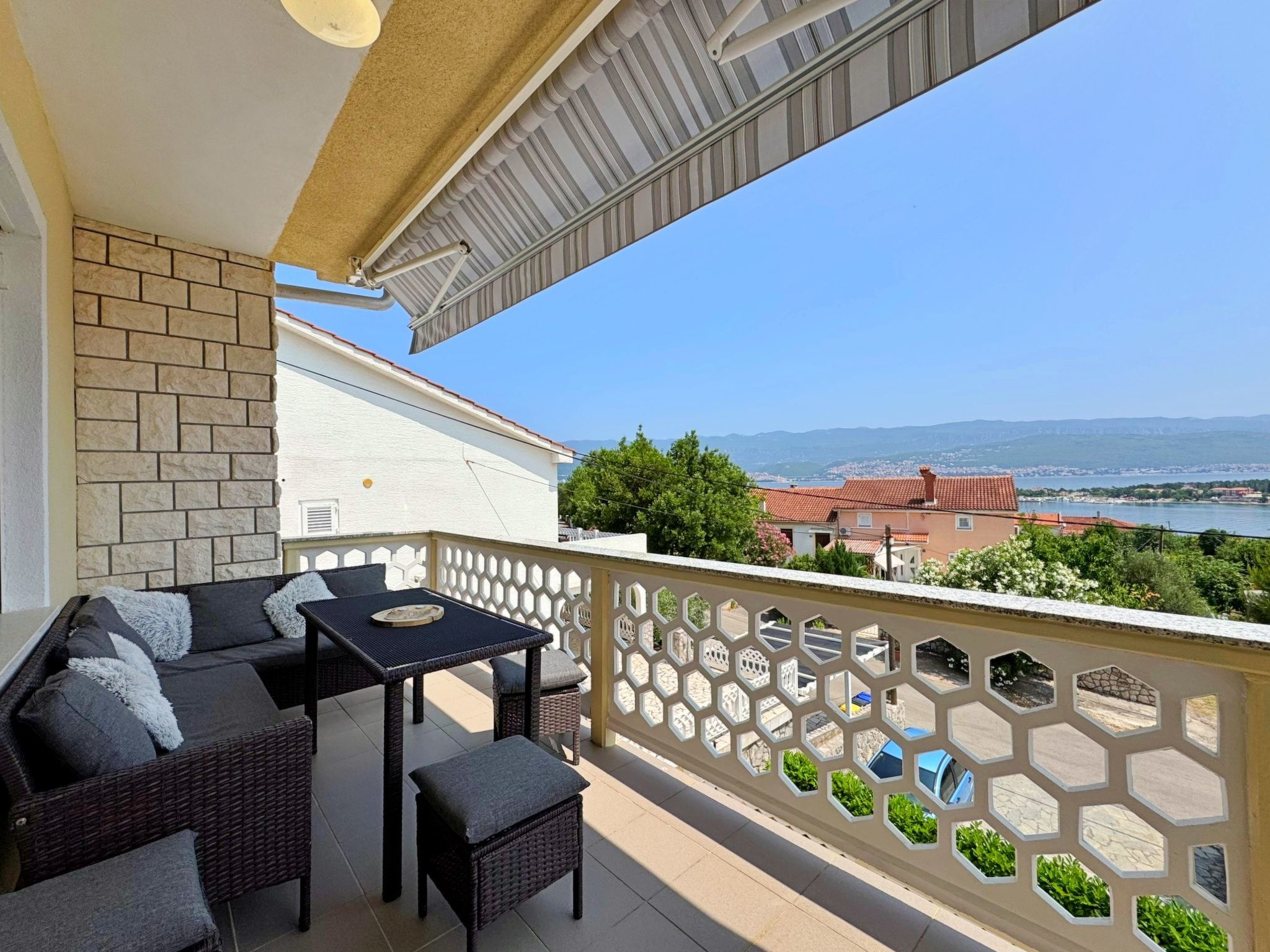 Apartment Rozi-Binnen