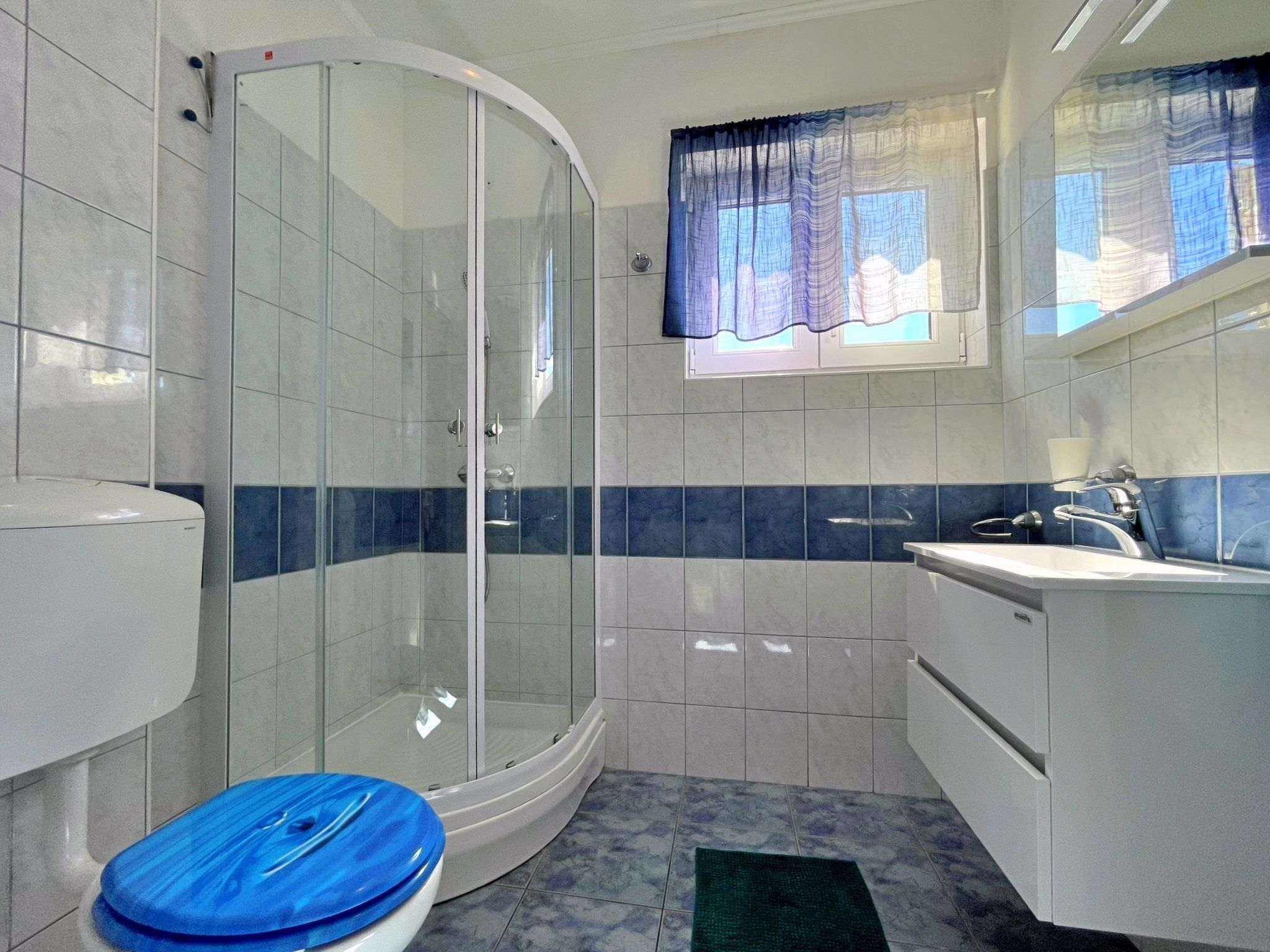 Apartment Neptun-Image-tags.info