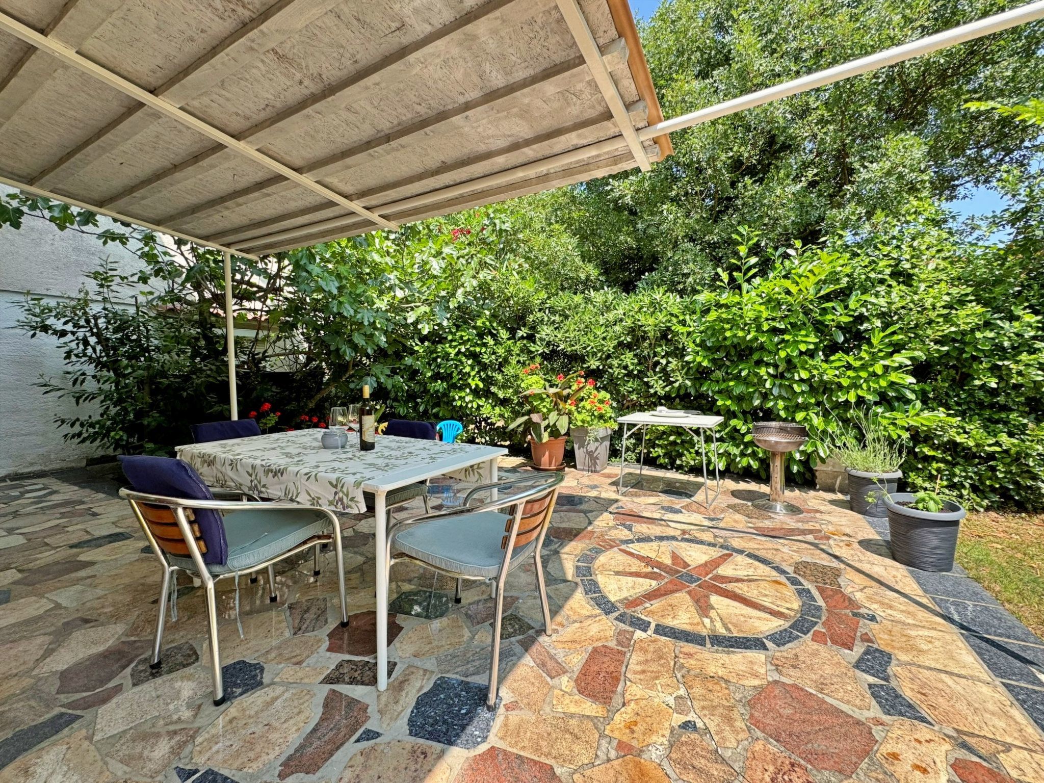 Apartment Srdoc-Binnen