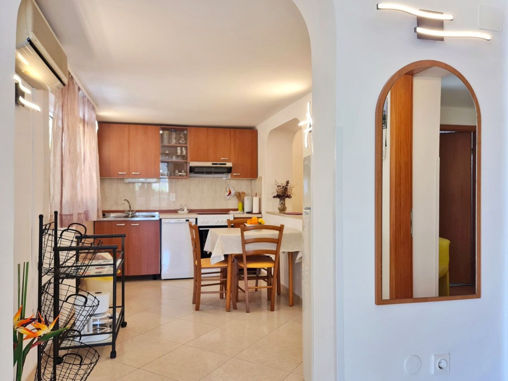 Apartment Beakovic-Binnen