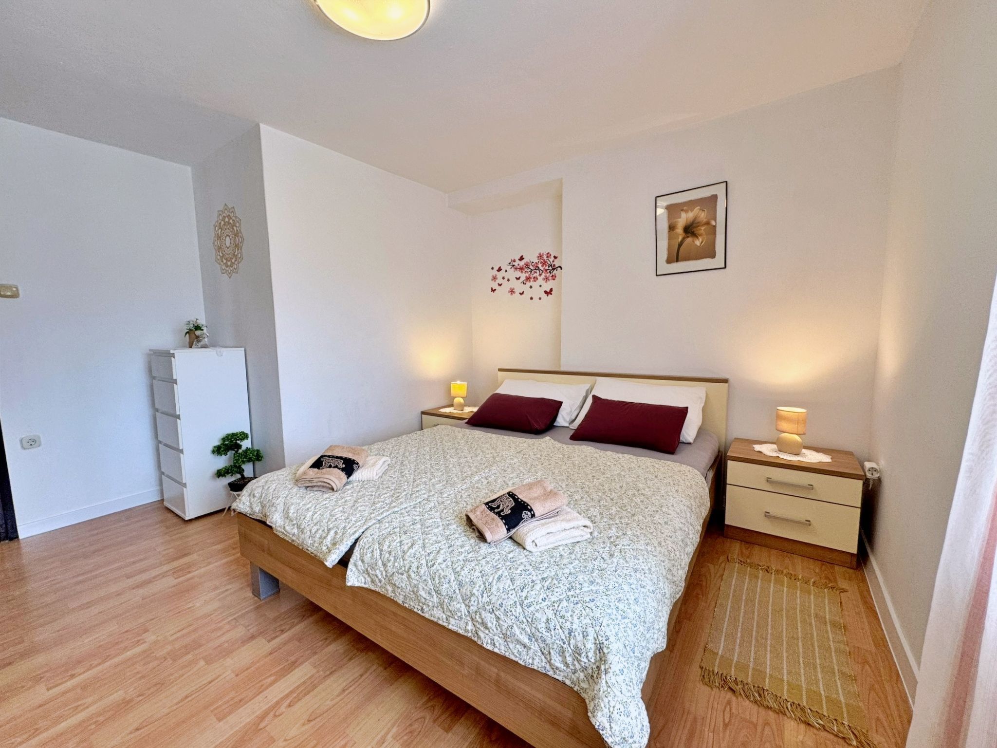 Apartment Car-Drinnen