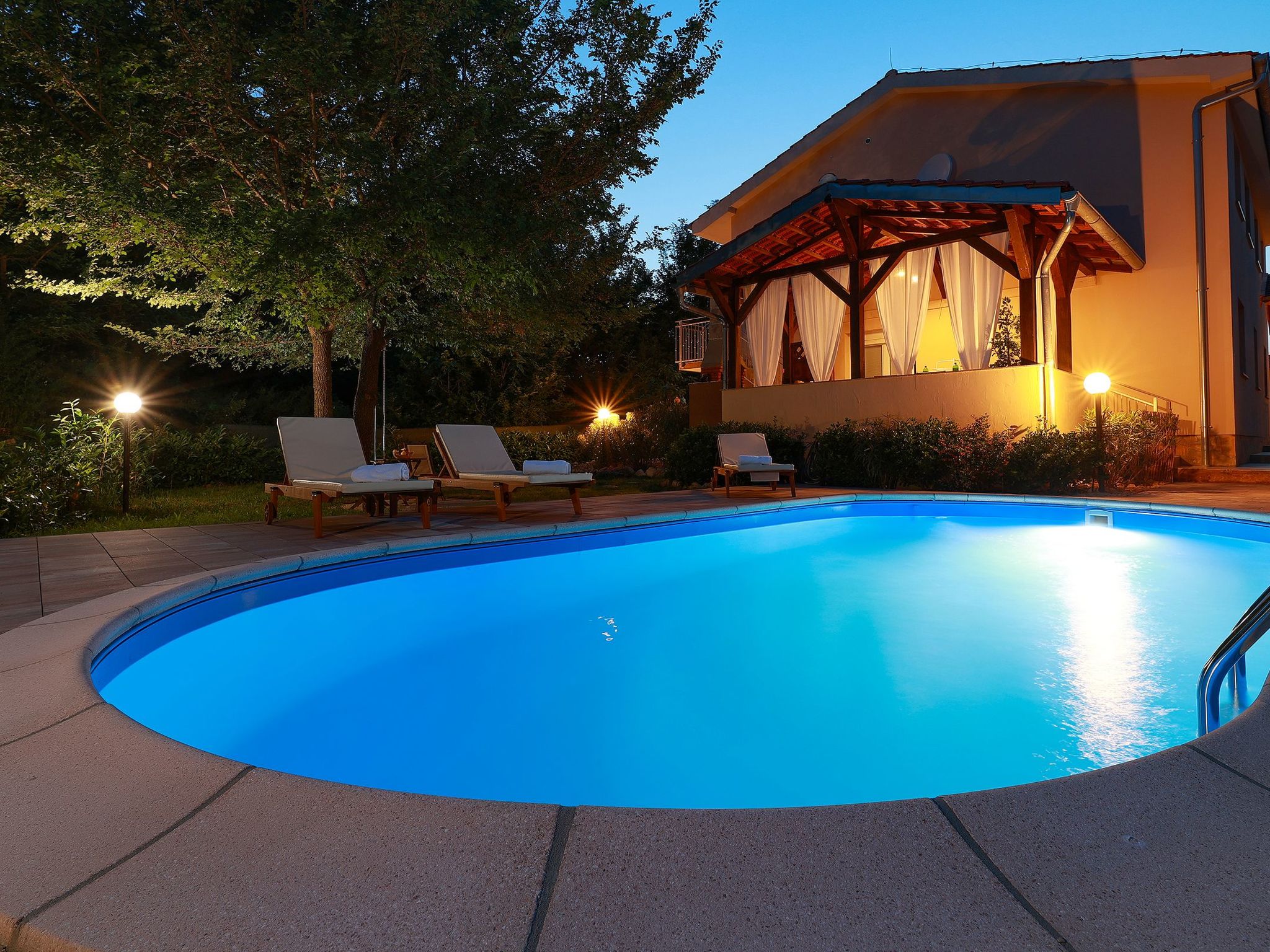 Wohnung in Šilo mit privatem Parkplatz-Image-tags.info