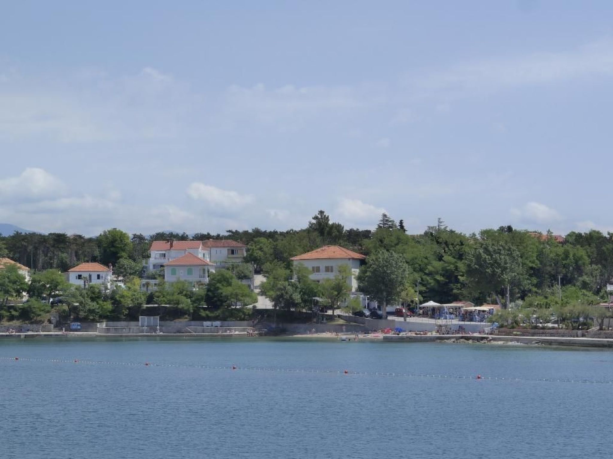 Photo of in Šilo mit Gemeinschaftspool