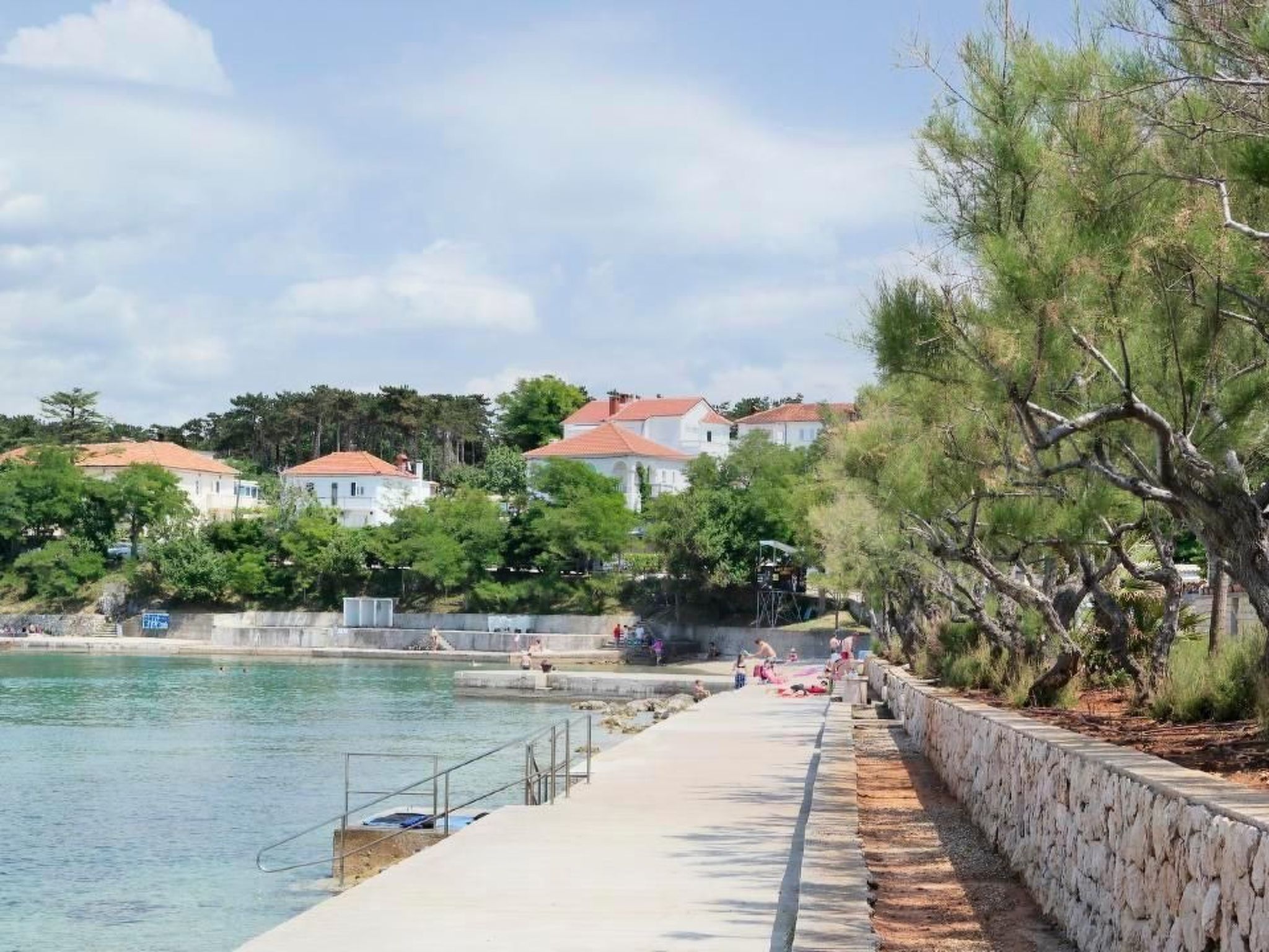 Photo of in Šilo mit Gemeinschaftspool