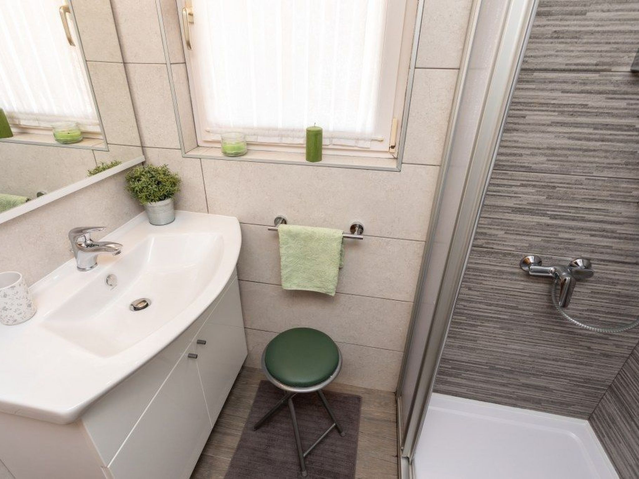 Gemütliche Ferienwohnung Tina 4-Dedans