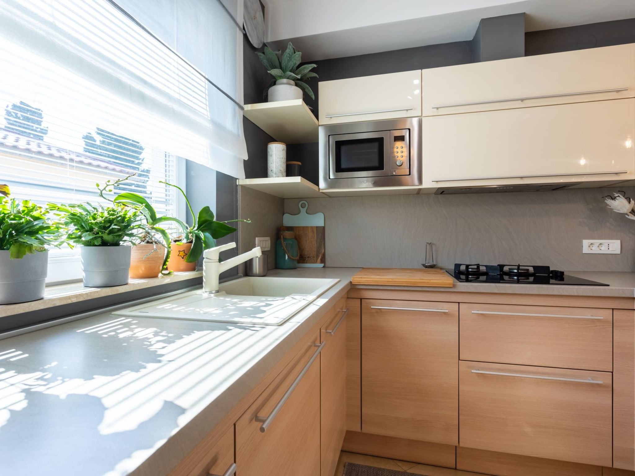 Ruhige Ferienwohnung Tina 8-Dedans