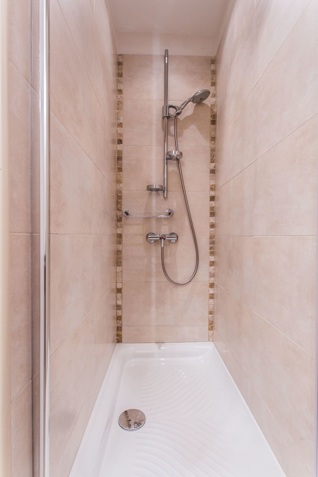 Ruhige Ferienwohnung Tina 8-Dedans