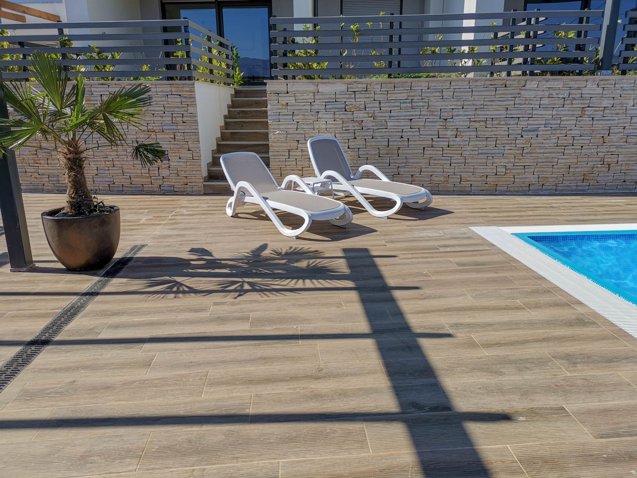 Für 5 Personen ca. 68 m&sup2; in Šilo, Adriaküste Kroatien (Kroatische Inseln)-Binnen