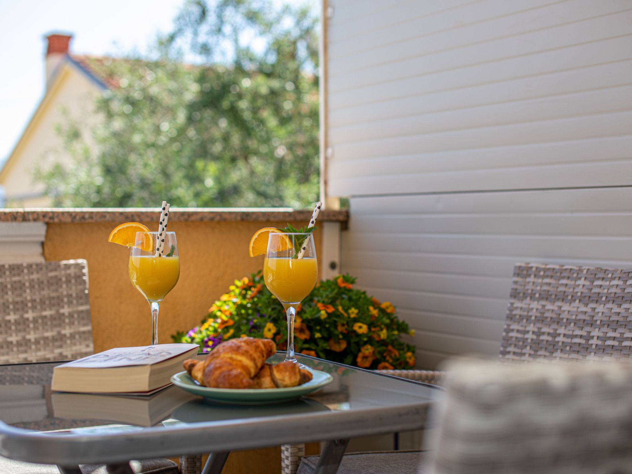 Für 2 Personen  + 1 Kind ca. 40 m&sup2; in Šilo, Adriaküste Kroatien (Kroatisch-Inside