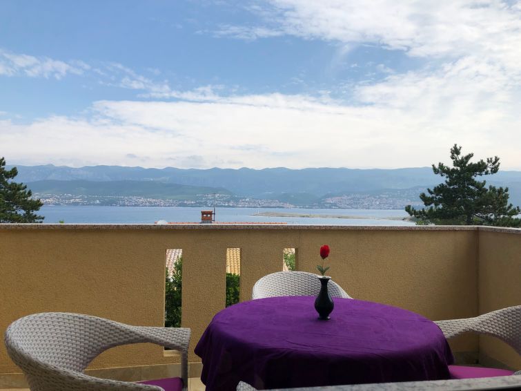 Mit Grünem Garten Und Meerblick - Crikvenica