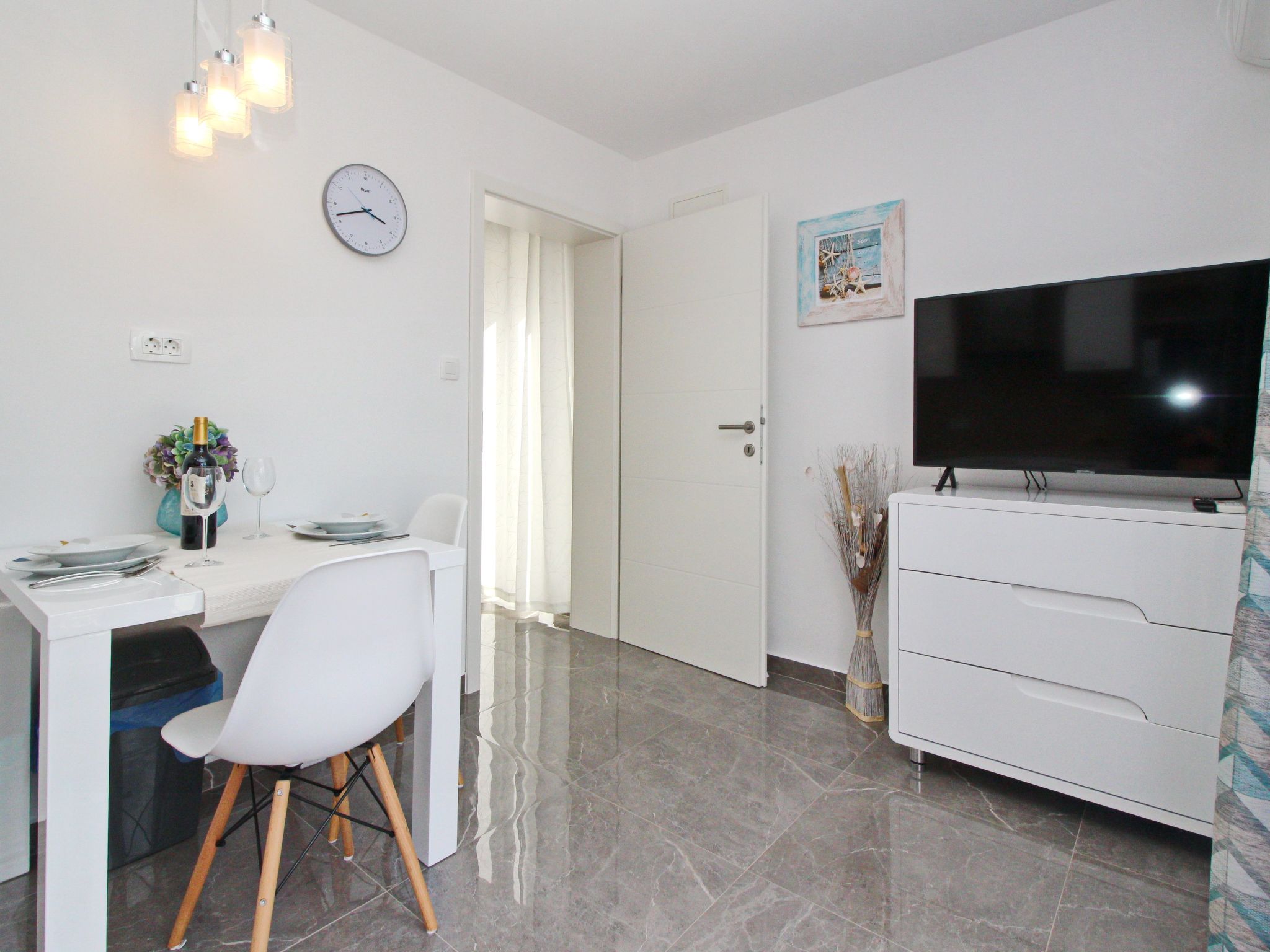 Studio Apartment More-Binnen