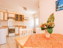 Appartement Maria: knusse studio op 600m van zee in Šilo, Krk - thumbnail 3