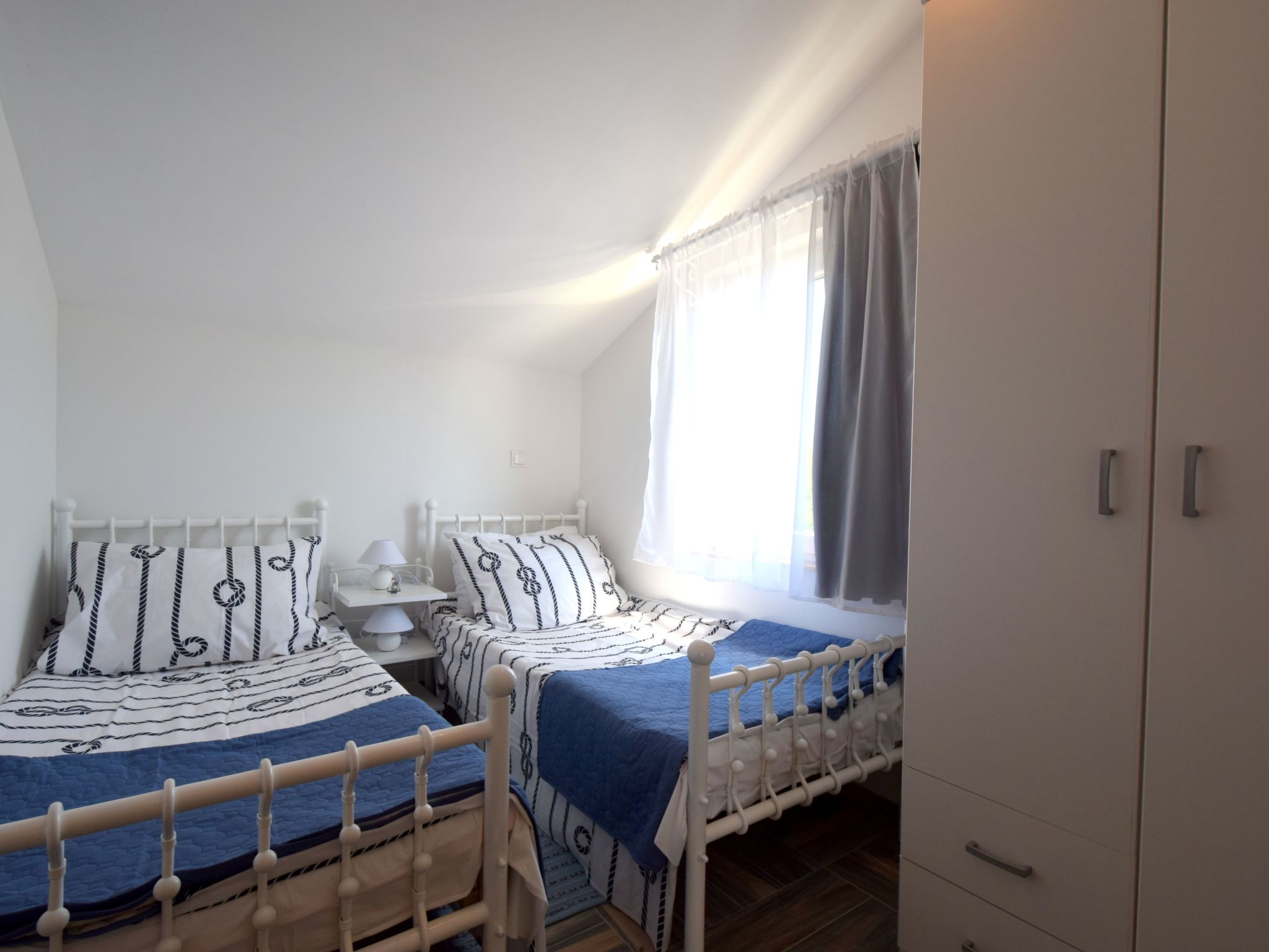 Kolić-Image-tags.info