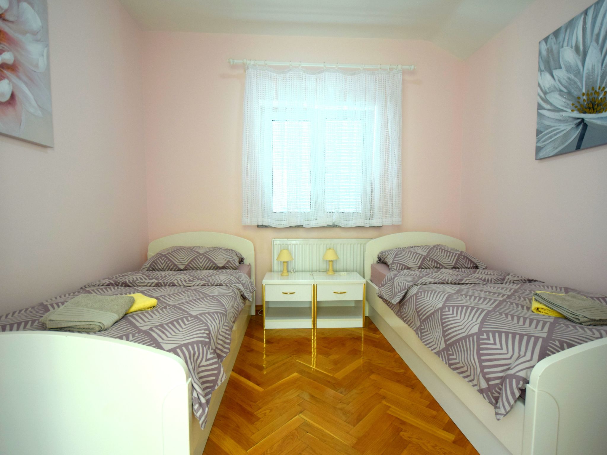 Luka 2-Image-tags.info