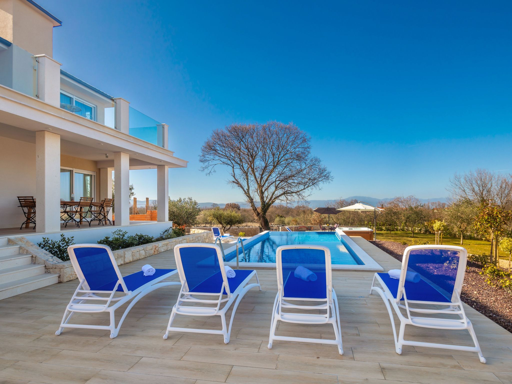 "Villa Roko" mit privatem Pool-Image-tags.info