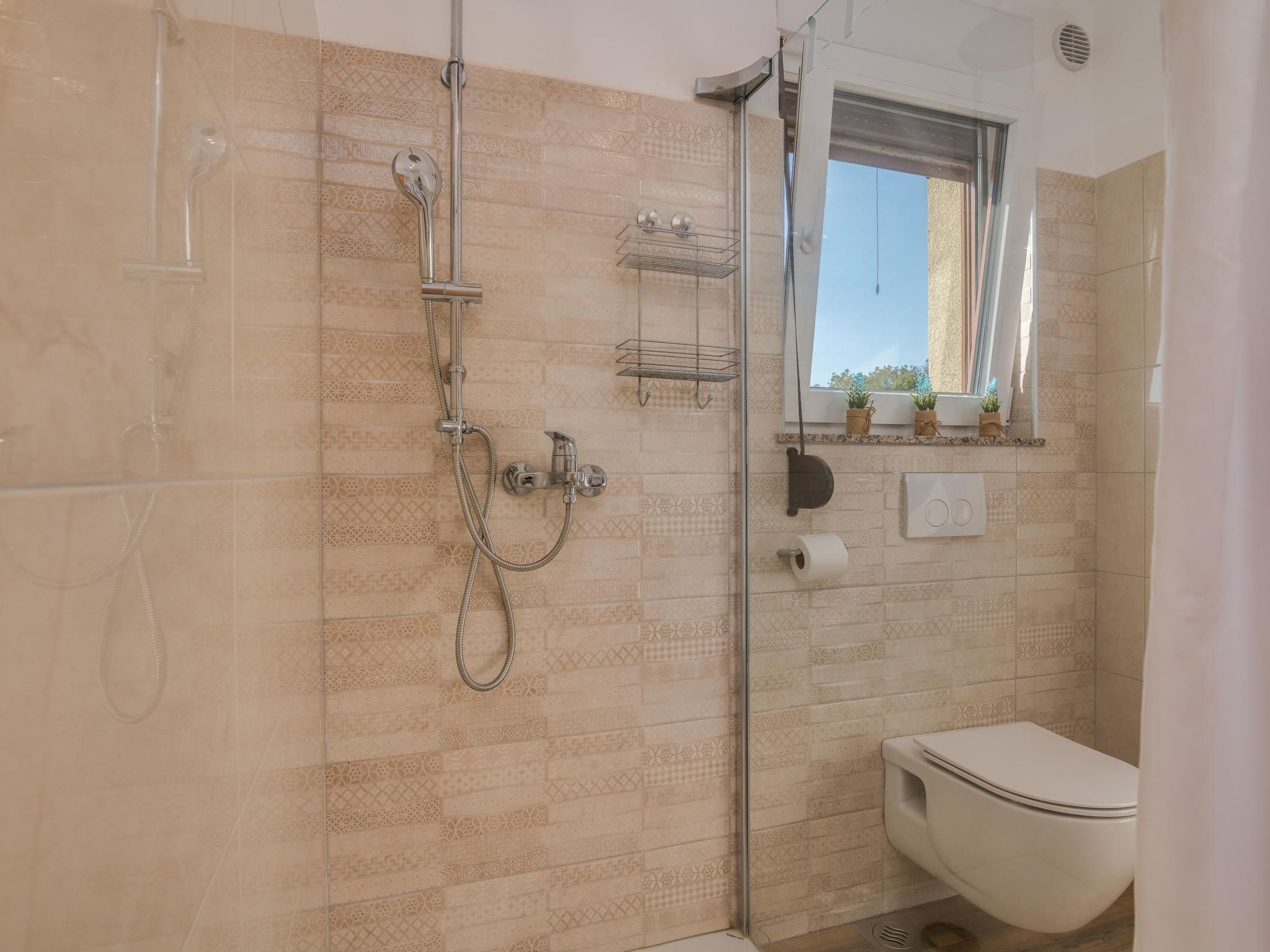 Villa Josie-Image-tags.info