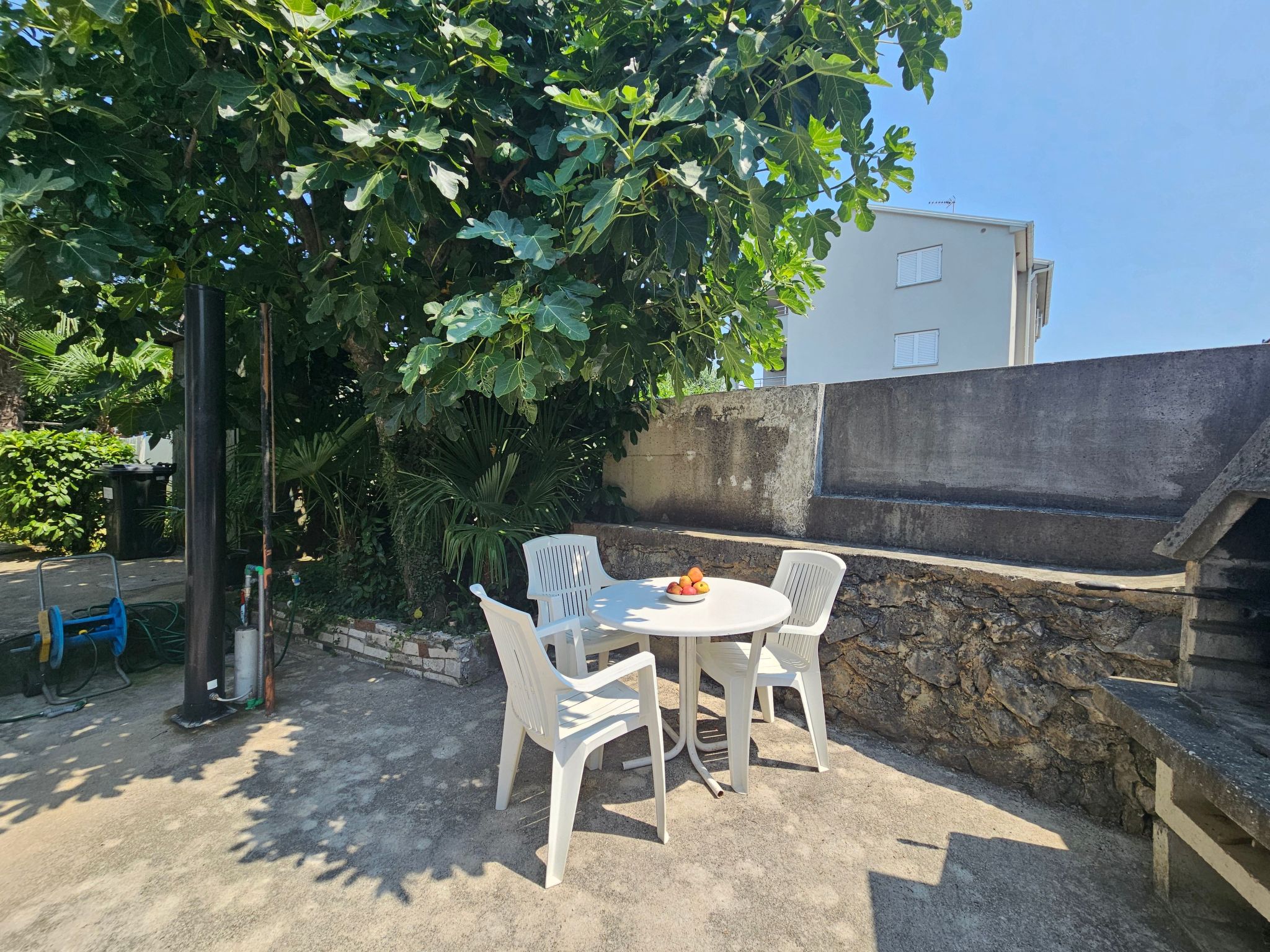 "Buza" mit eigenem Balkon-Image-tags.info