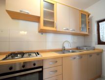 Rustiek appartement vlakbij zee op Krk, 5 personen - thumbnail 2