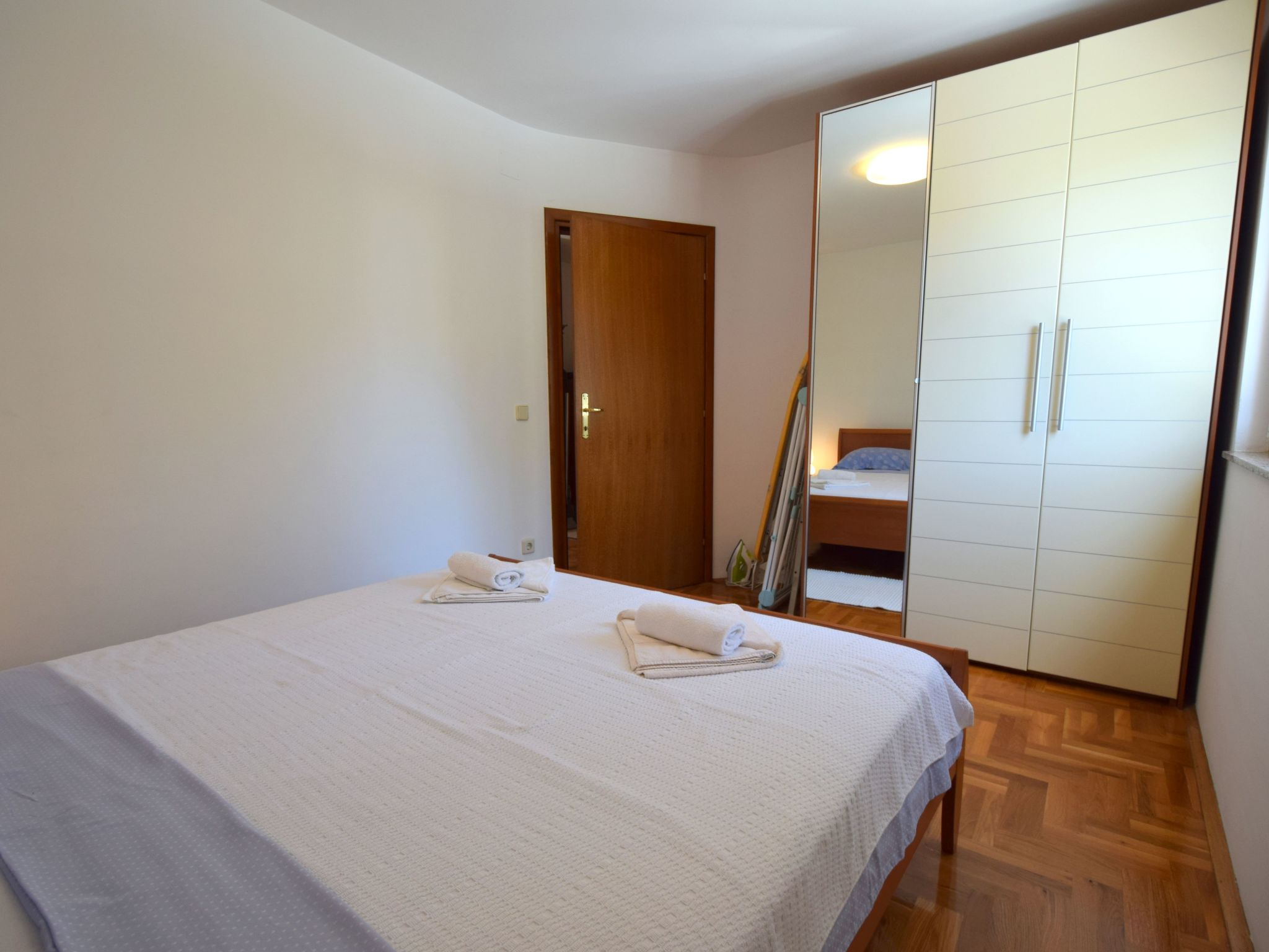 Mirela-Image-tags.info