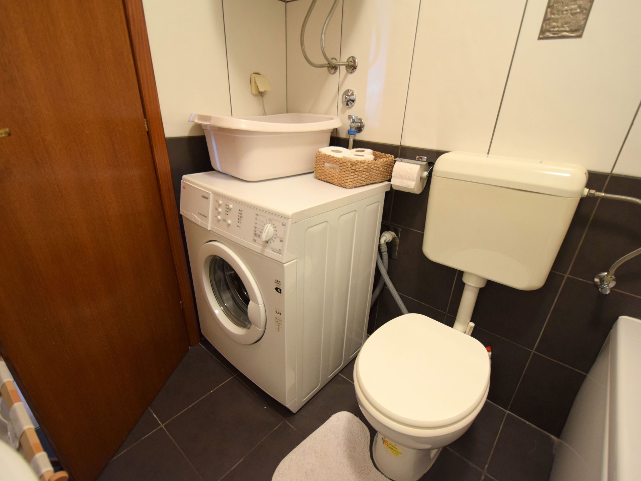 Mirela-Image-tags.info