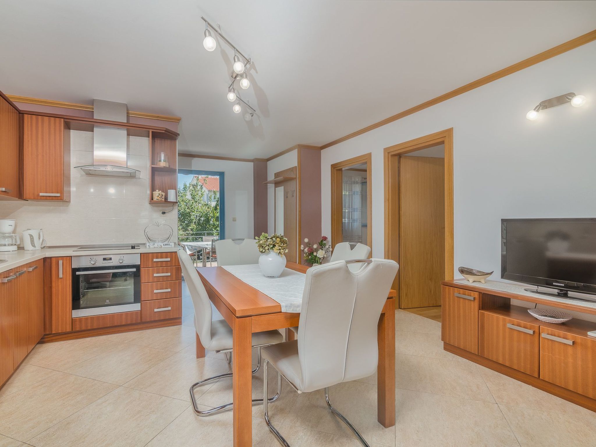 Bungalow Prendivoj-Image-tags.info