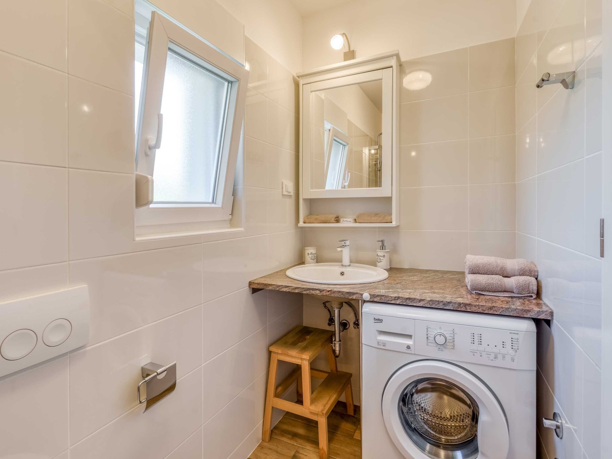 "Andrea" mit Whirlpool