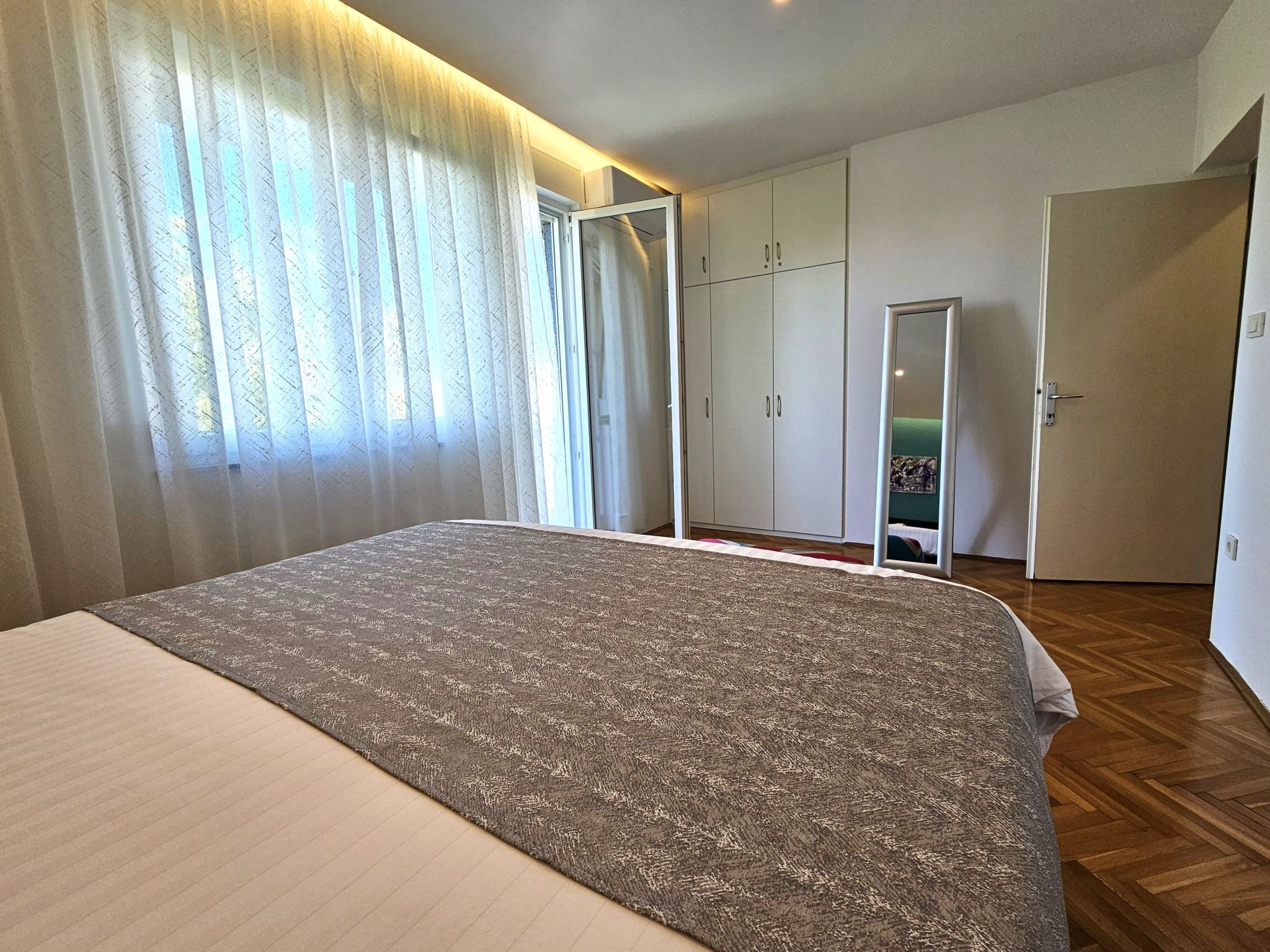 Olga-Image-tags.info