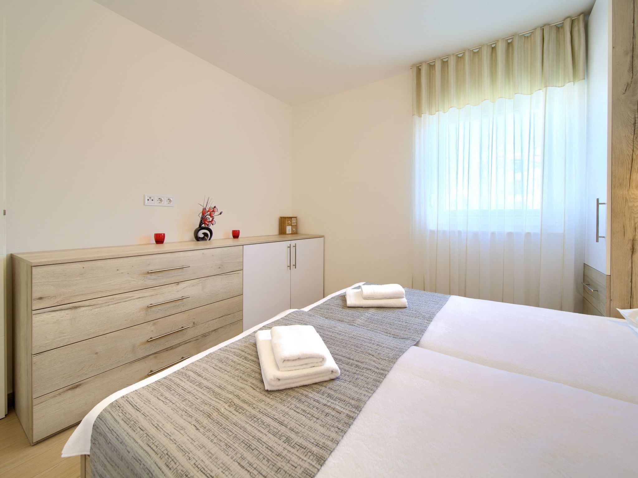 Wohnung mit privatem Balkon-Image-tags.info