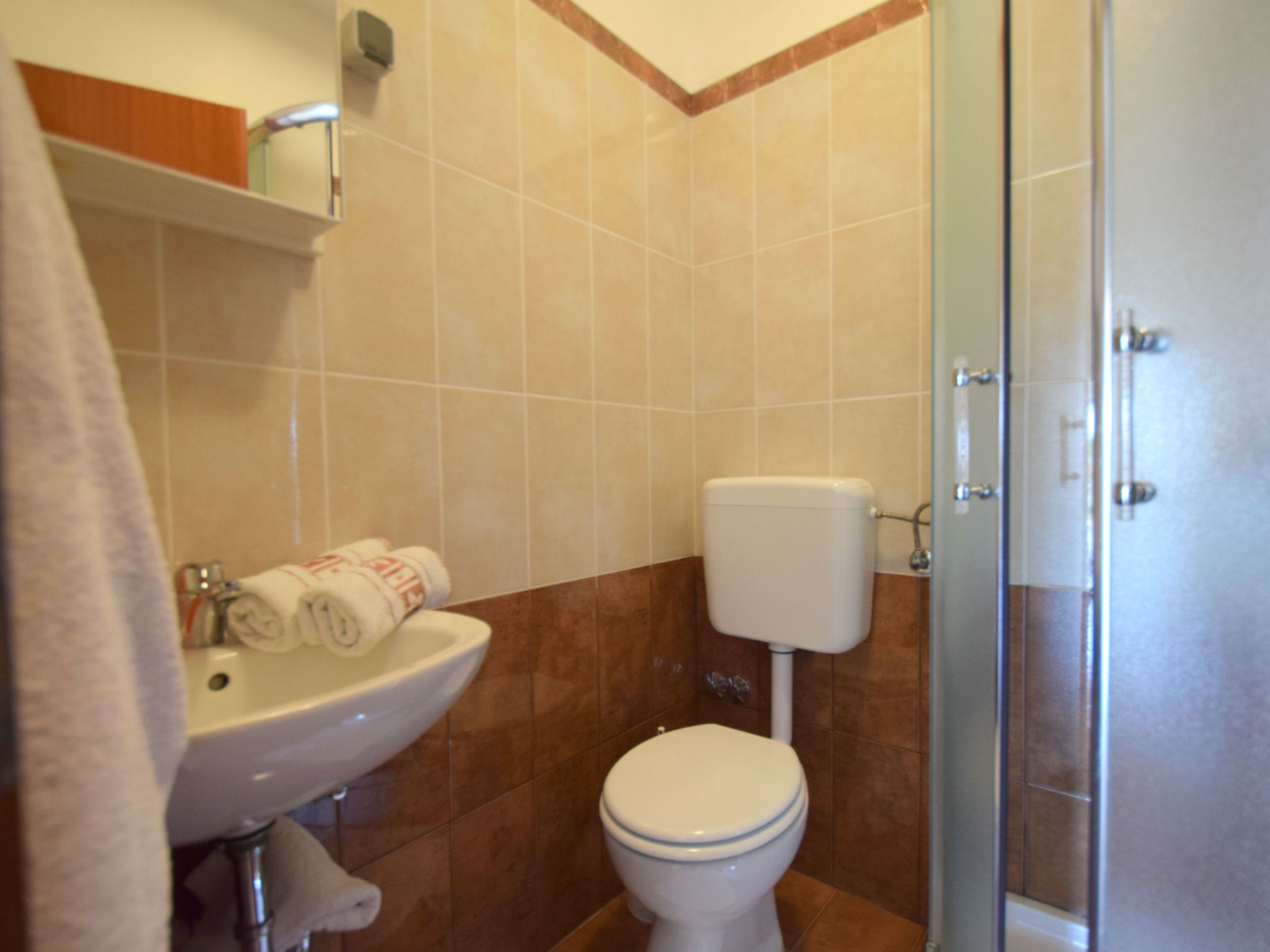 "Jospia3" mit privatem Balkon-Image-tags.info