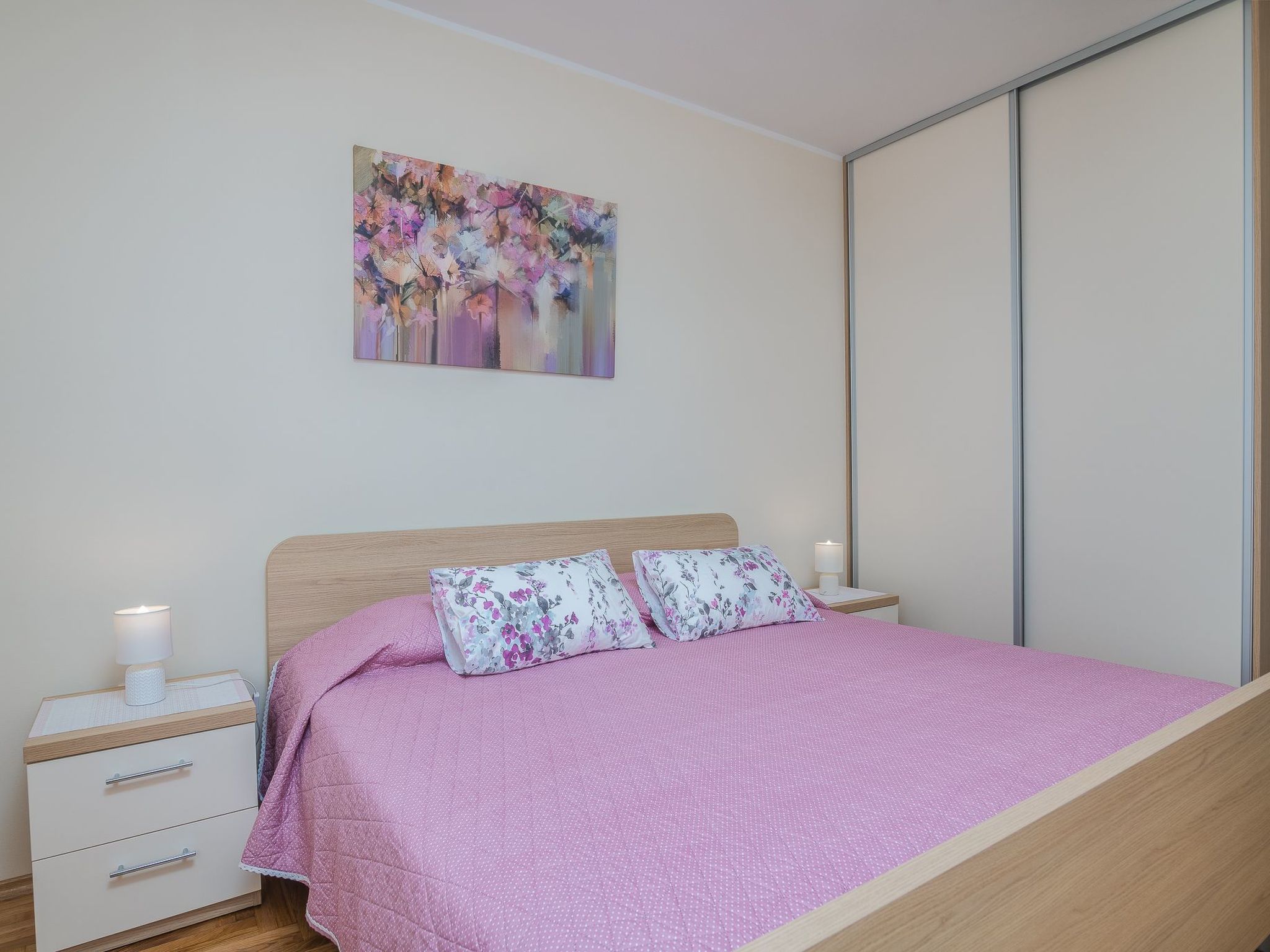 Marina Porat-Image-tags.info