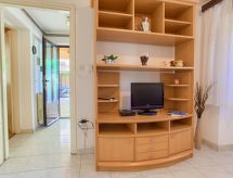 Ivy: Romantisch appartement direct aan zee in Milohnići, Krk - thumbnail 5