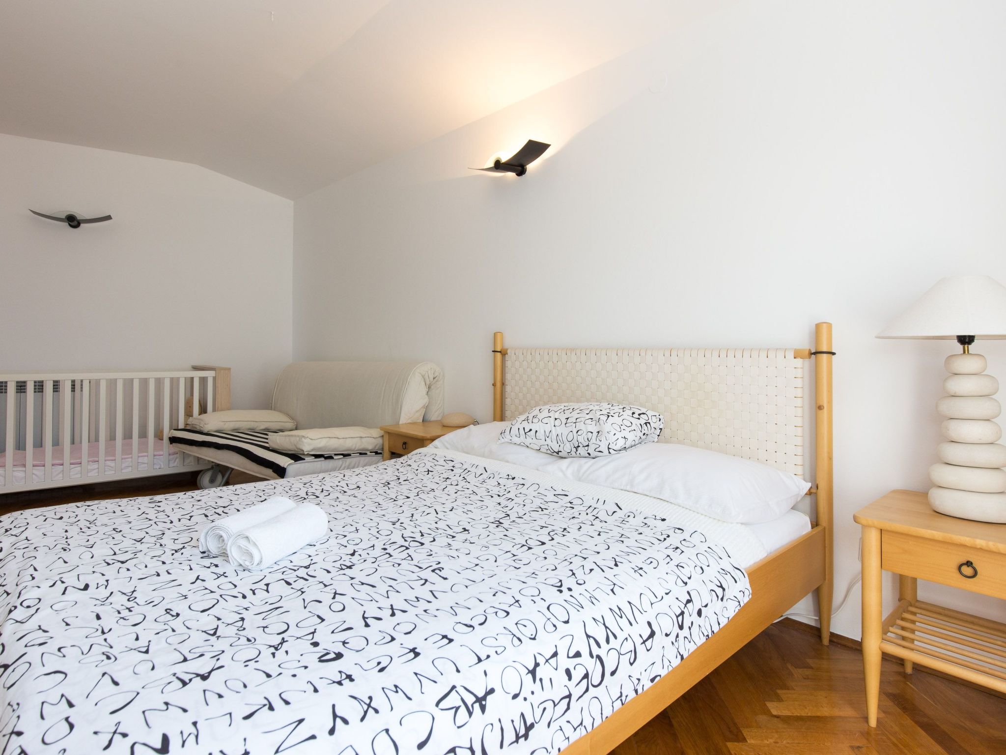 "Valica" mit privatem Pool-Image-tags.info