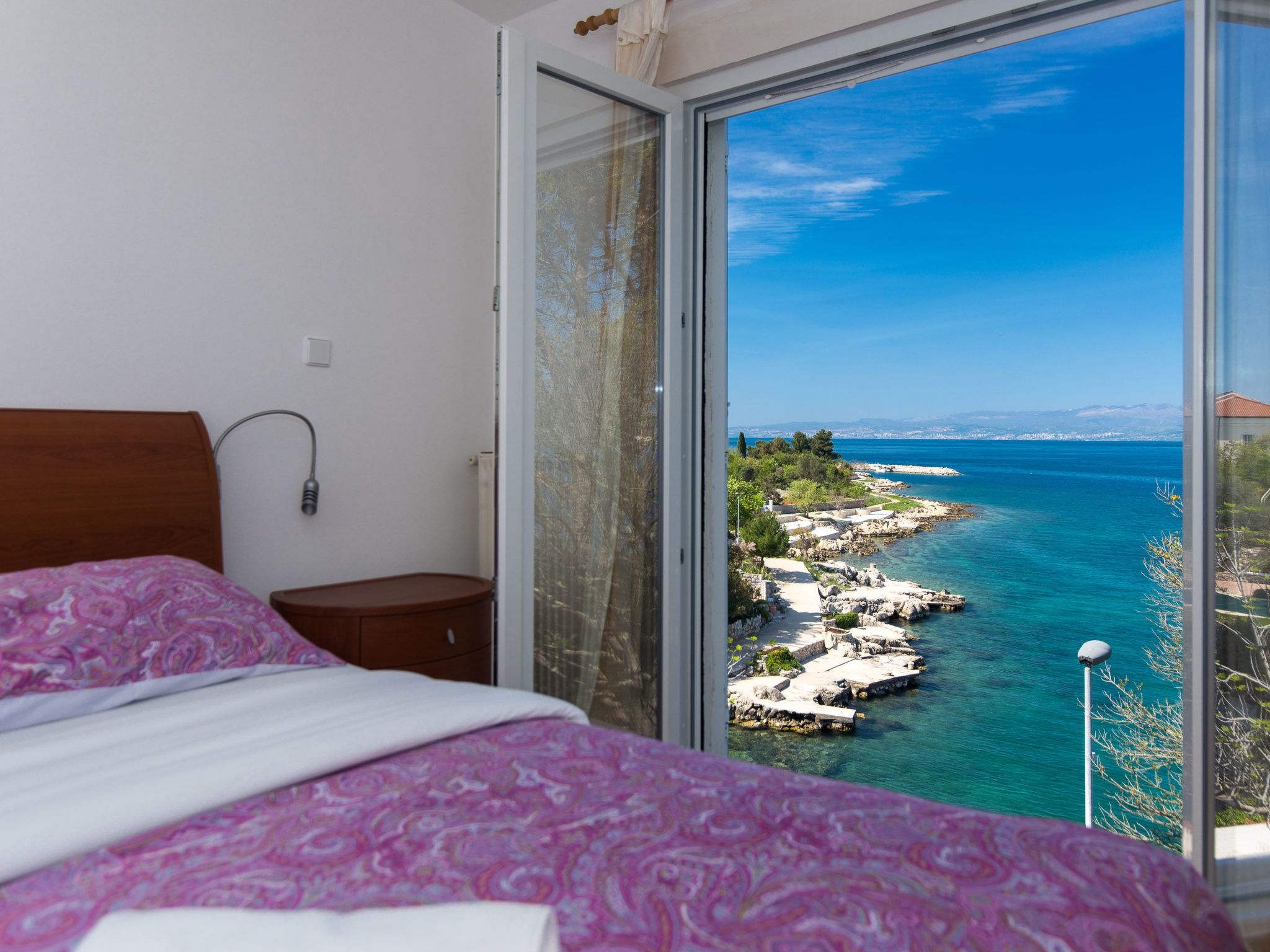 "Valica" mit privatem Pool-Image-tags.info